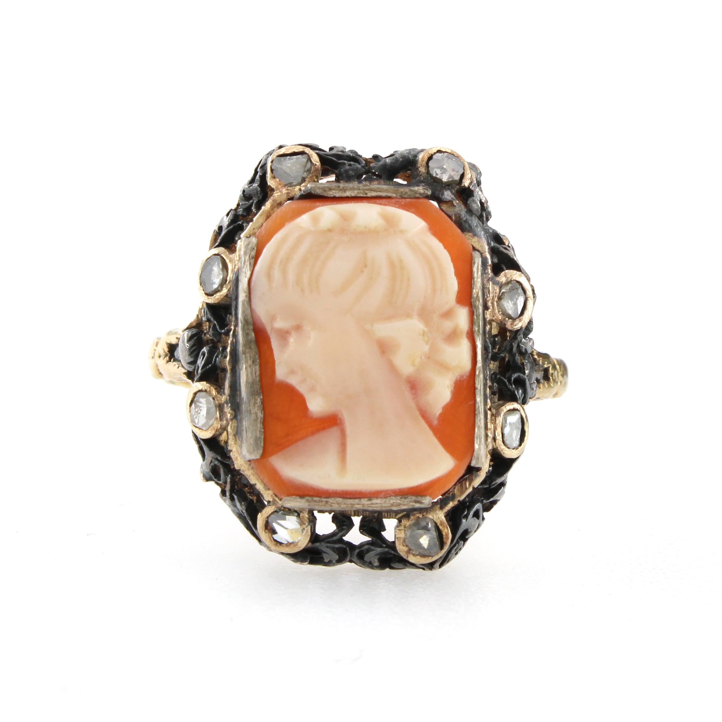 Antico Anello in Oro 9 Kt e Argento con Cammeo