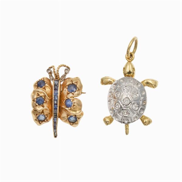 Group of two 18kt yellow and white gold jewels