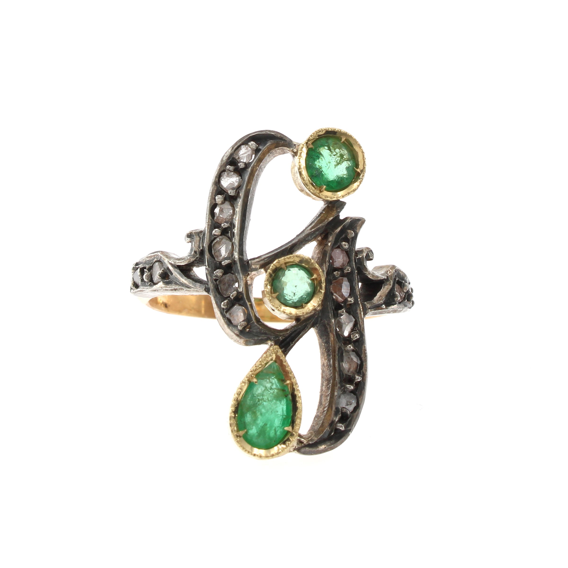 Antico Anello in Oro 9 Kt e Argento