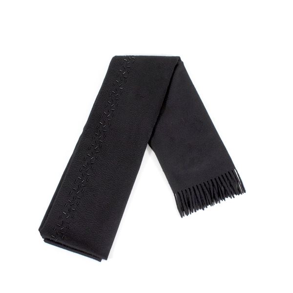 Vintage black cashmere stole  - Auction Fashion Vintage  - Colasanti Casa d'Aste