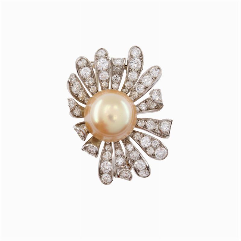 Bulgari Spilla a Motivo Floreale