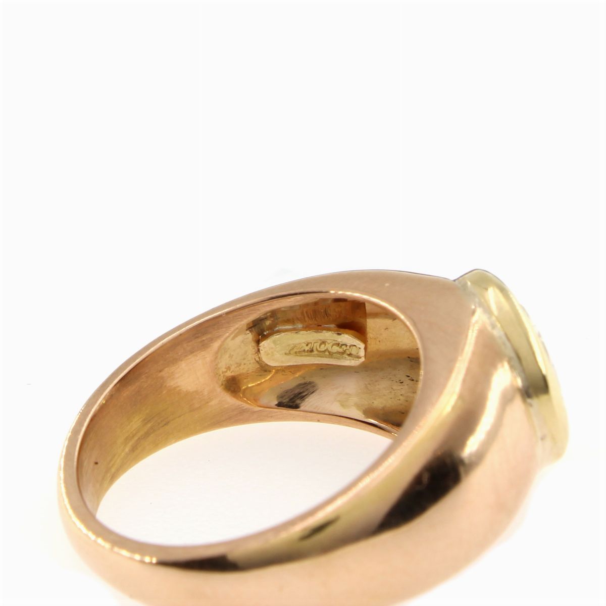 Anello in Oro Rosa 18kt con Diamante Ct 1,93