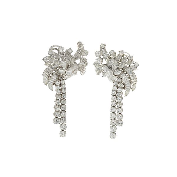 18kt white gold and diamonds pendant earrings
