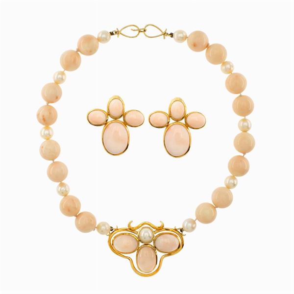 Necklace and lobe earrings parure