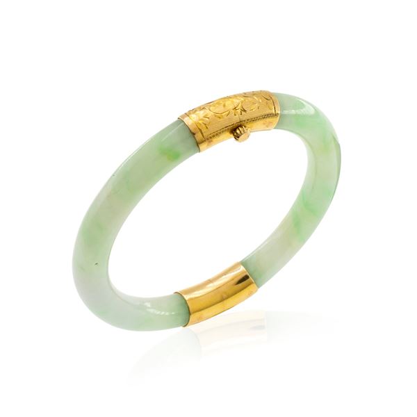 18kt yellow gold and jade cuff bracelet