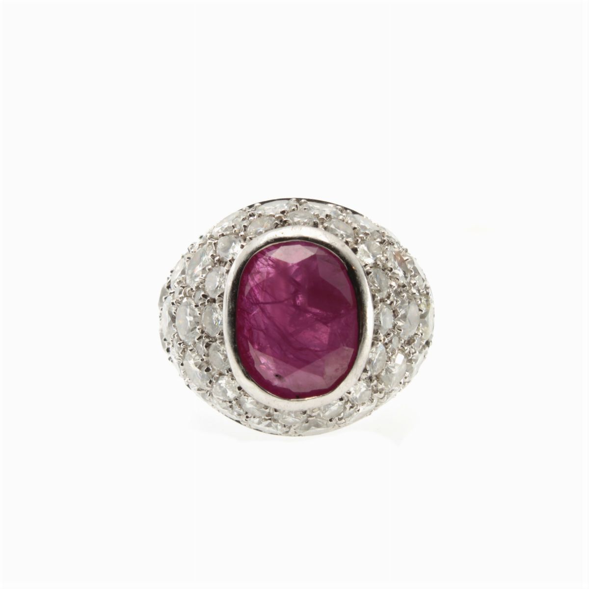 Anello in Oro Bianco 18kt Rubino Birmano Naturale