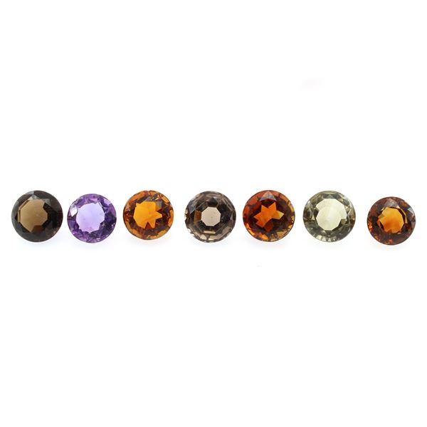 Gruppo composto da sette pietre sciolte  - Asta Gioielli  Orologi  Fashion Vintage I Web Only - Colasanti Casa d'Aste