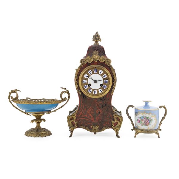 Group of three objects  (France, 19th-20th century)  - Auction Furniture Sculpture and Works of Art - Web Only - Colasanti Casa d'Aste