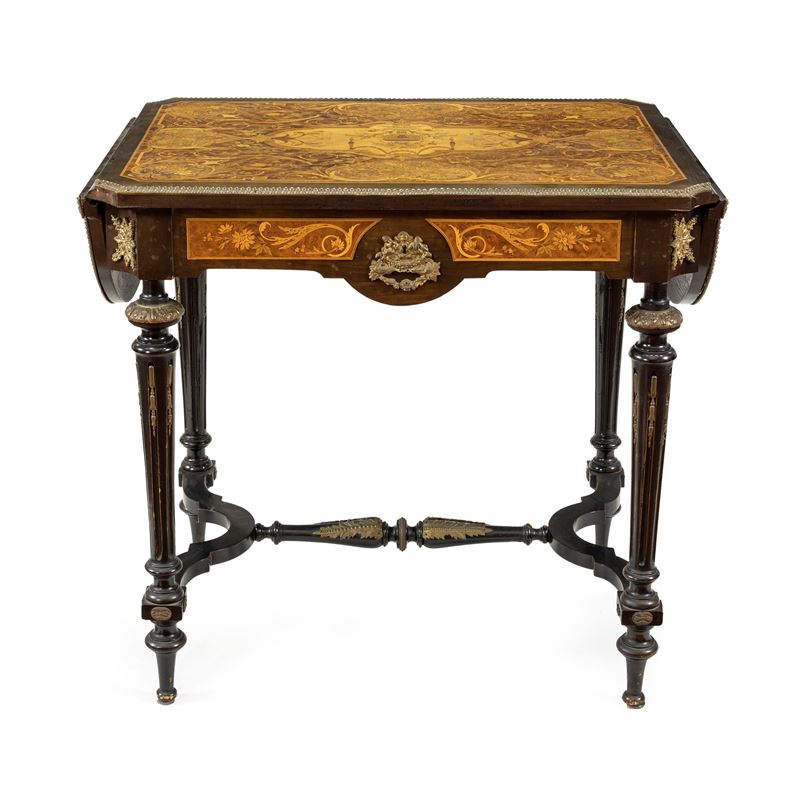 Tavolino a Bandelle Napoleone III