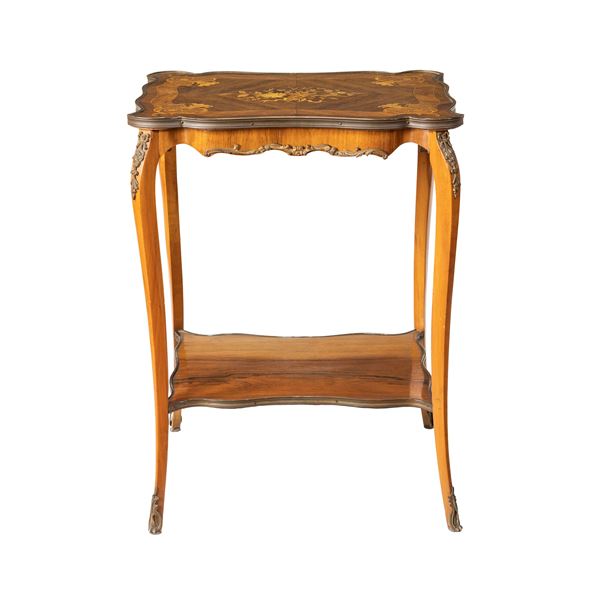 Tavolino da salotto  (Francia, XIX - XX Sec.)  - Asta Arredi, Sculture, Dipinti Antichi e del XIX Secolo - I - Colasanti Casa d'Aste