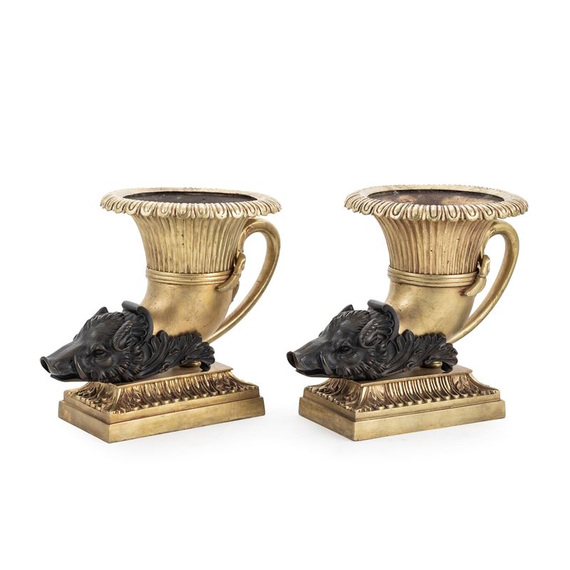 Coppia di Cornucopie in Bronzo Dorato e Brunito