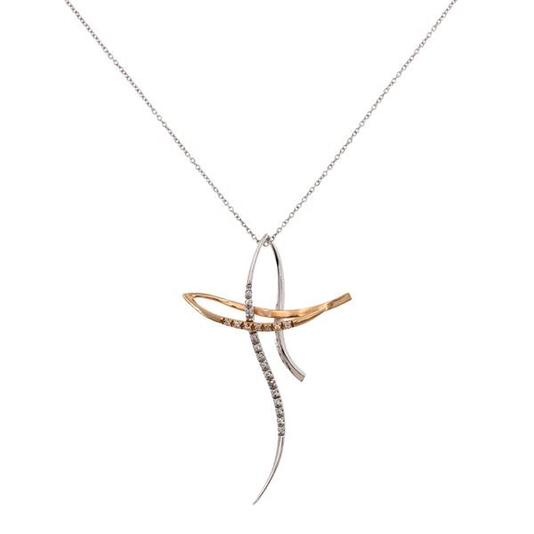 Pendente Croce in oro bianco e giallo 18kt e diamanti  - Asta Gioielli  Orologi  Fashion Vintage I Web Only - Colasanti Casa d'Aste