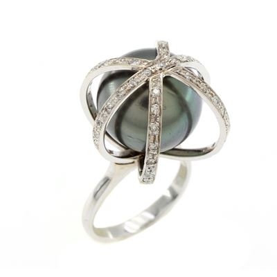 Anello in Oro Bianco 18kt e Diamanti e Perla Thaiti Mobile