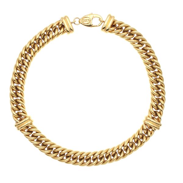 Golden metal vintage bijou necklace