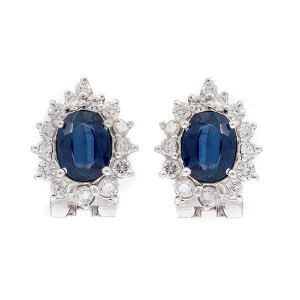 18kt white gold with natural sapphires and diamonds lobe earrings  - Auction Jewels and Watches - Colasanti Casa d'Aste