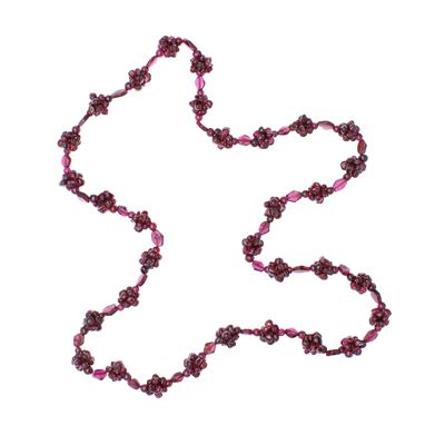 Collana di Granati Disposti a Motivo Floreale