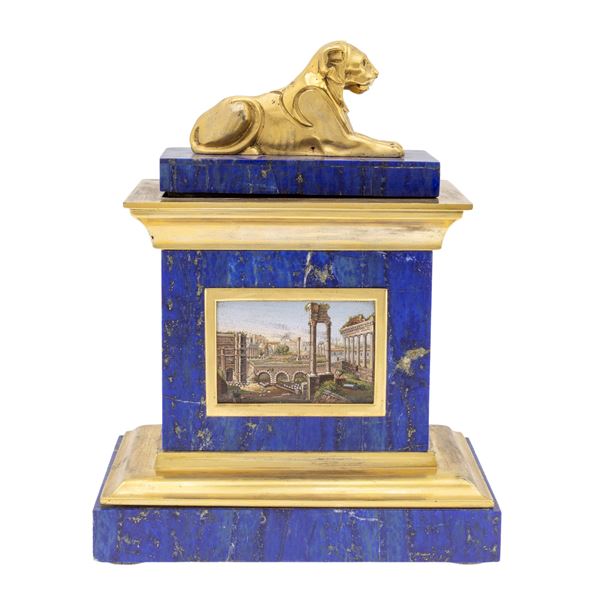 Scatola calamaio in bronzo dorato, lapislazzulo e micromosaico