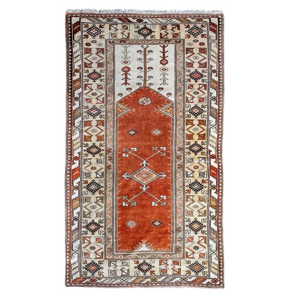 Caucasian carpet  (20th century)  - Auction Furniture, Sculptures, Old Master and 19th Century Paintings - I - Colasanti Casa d'Aste