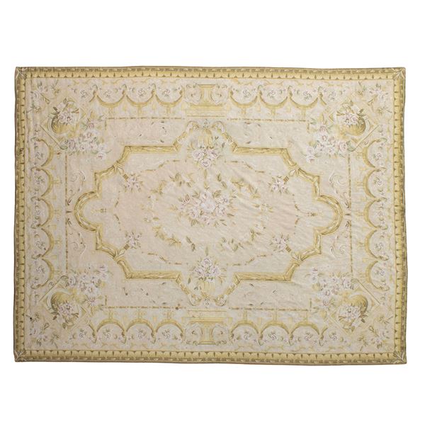 Tappeto stile Aubusson  (XX Sec.)  - Asta Arredi, Sculture, Dipinti Antichi e del XIX Secolo - I - Colasanti Casa d'Aste