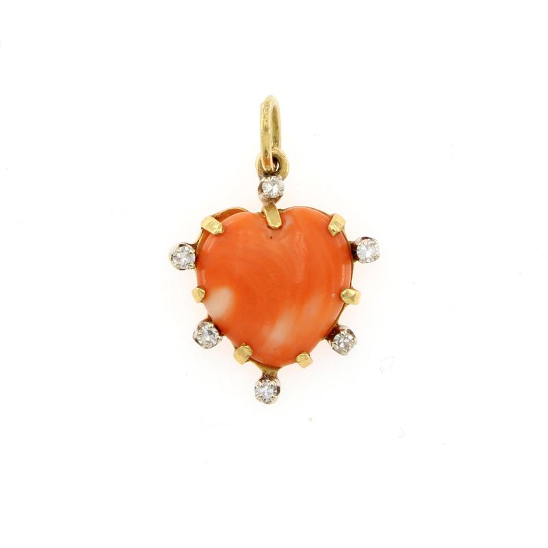 Pendente Cuore in Oro Giallo 18kt Corallo e Moissanite