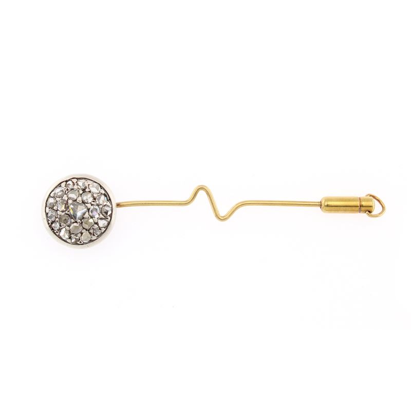 Antico Spillone in Oro Giallo 18kt e Argento con Rose di Diamante