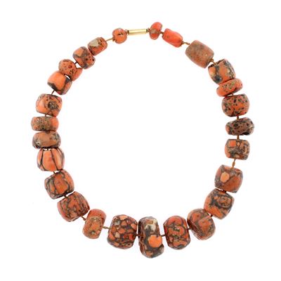 Collana Ad un Filo di Corallo Fossile a Barilotti