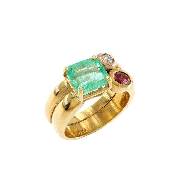 18kt yellow gold ring with emerald  (signed Manfredi)  - Auction Jewels and Watches Web Only - Colasanti Casa d'Aste