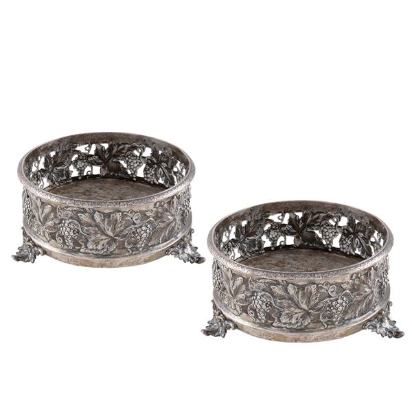 Pair of silver bottle coasters  (Germany, 19th century)  - Auction Fine Silver and the Art of the Table - Colasanti Casa d'Aste