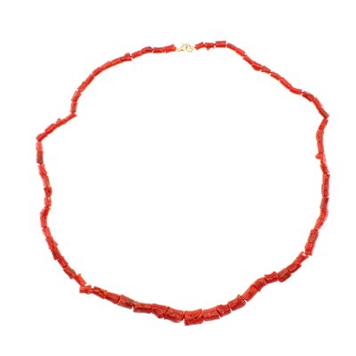 Collana Ad un Filo di Corallo a Barilotti