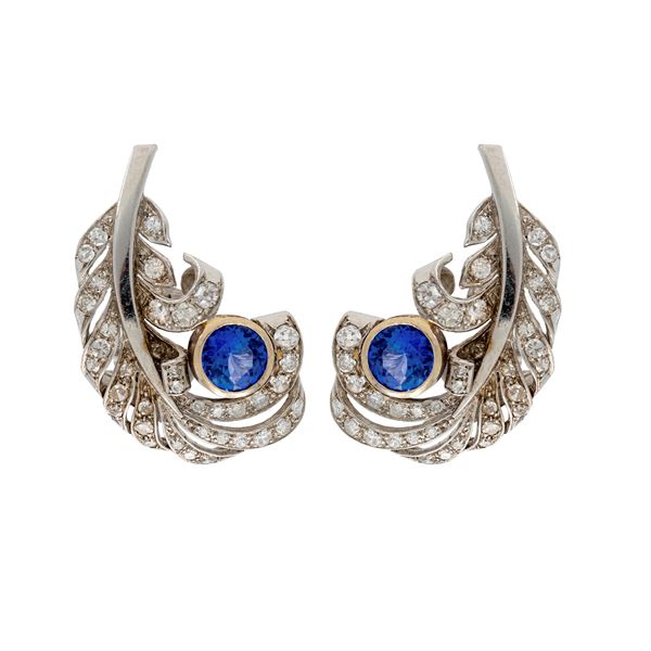 Platinum tanzanite and diamonds lobe earrings