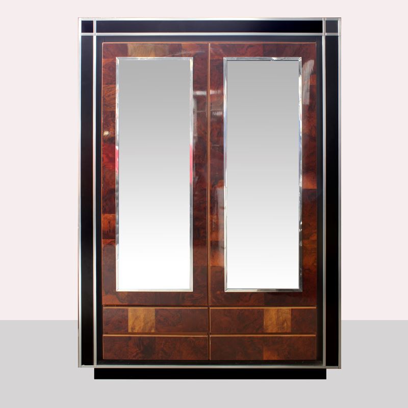 Willy Rizzo, Credenza in metallo cromato, legno e vetro trasparente, Italia, anni '70