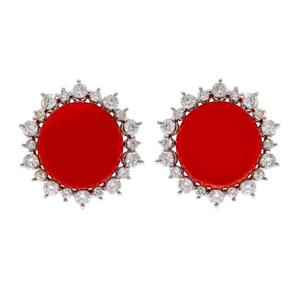 18kt white gold with Sardinia coral and diamonds lobe earrings