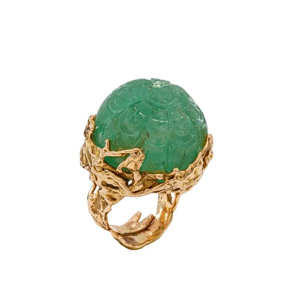 14kt yellow gold cocktail ring with natural emerald
