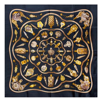 Hermes Foulard Vintage Collezione Qu'importe le Flacon...