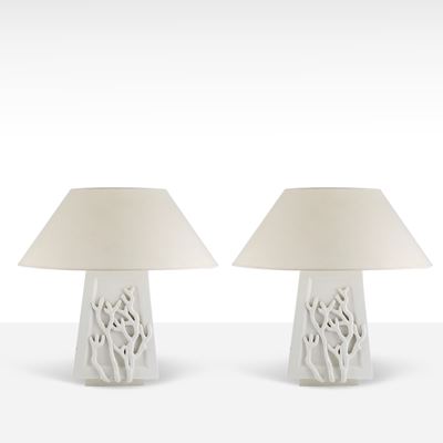 Paolo D'Anna, Coppia di lampade da tavolo in ceramica smaltata con paralumi