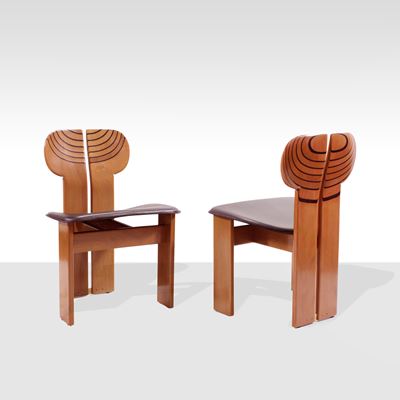 Afra e Tobia Scarpa, Modello Africa, sedie in legno, ottone e pelle imbottita