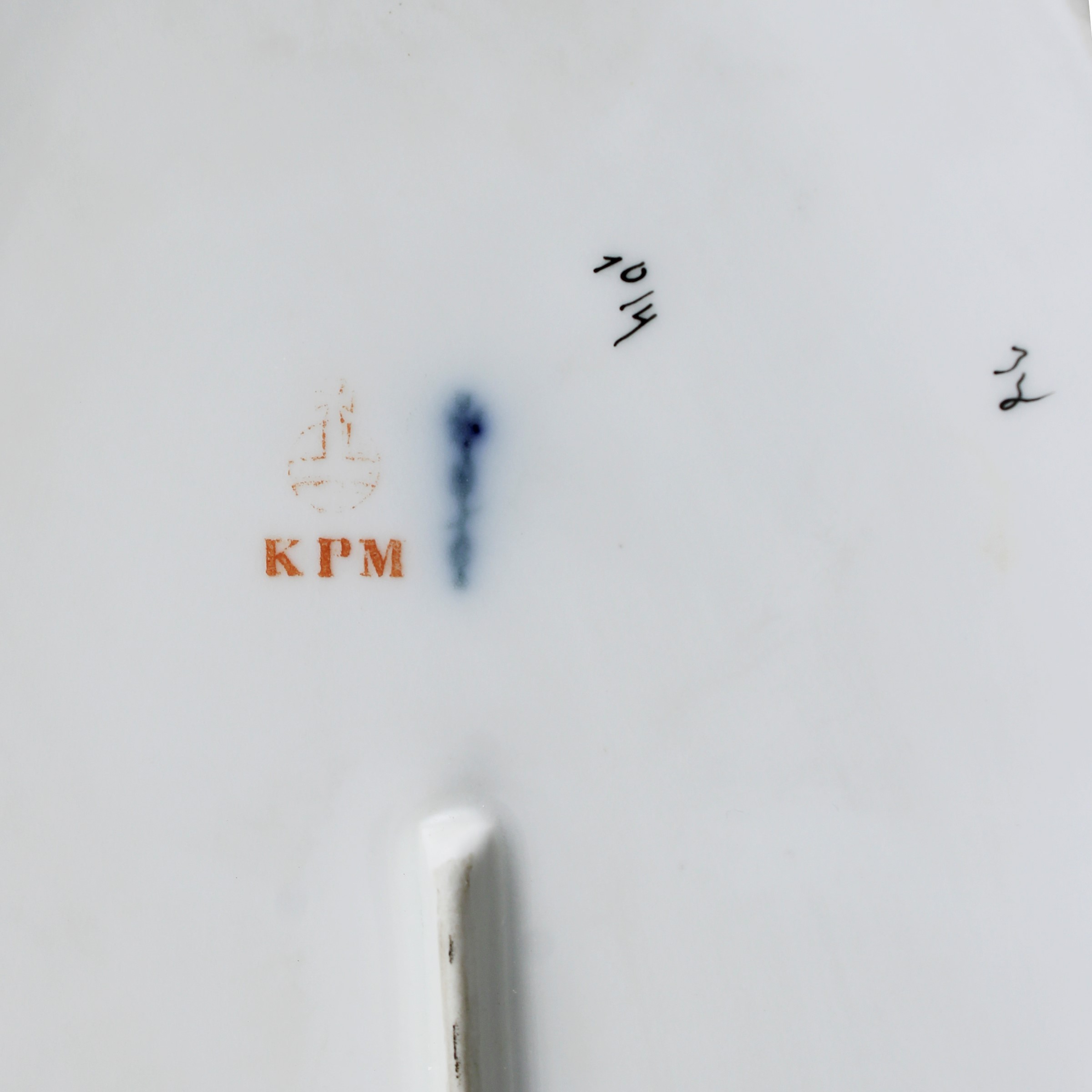 KPM Berlino, zuppiera in porcellana policroma