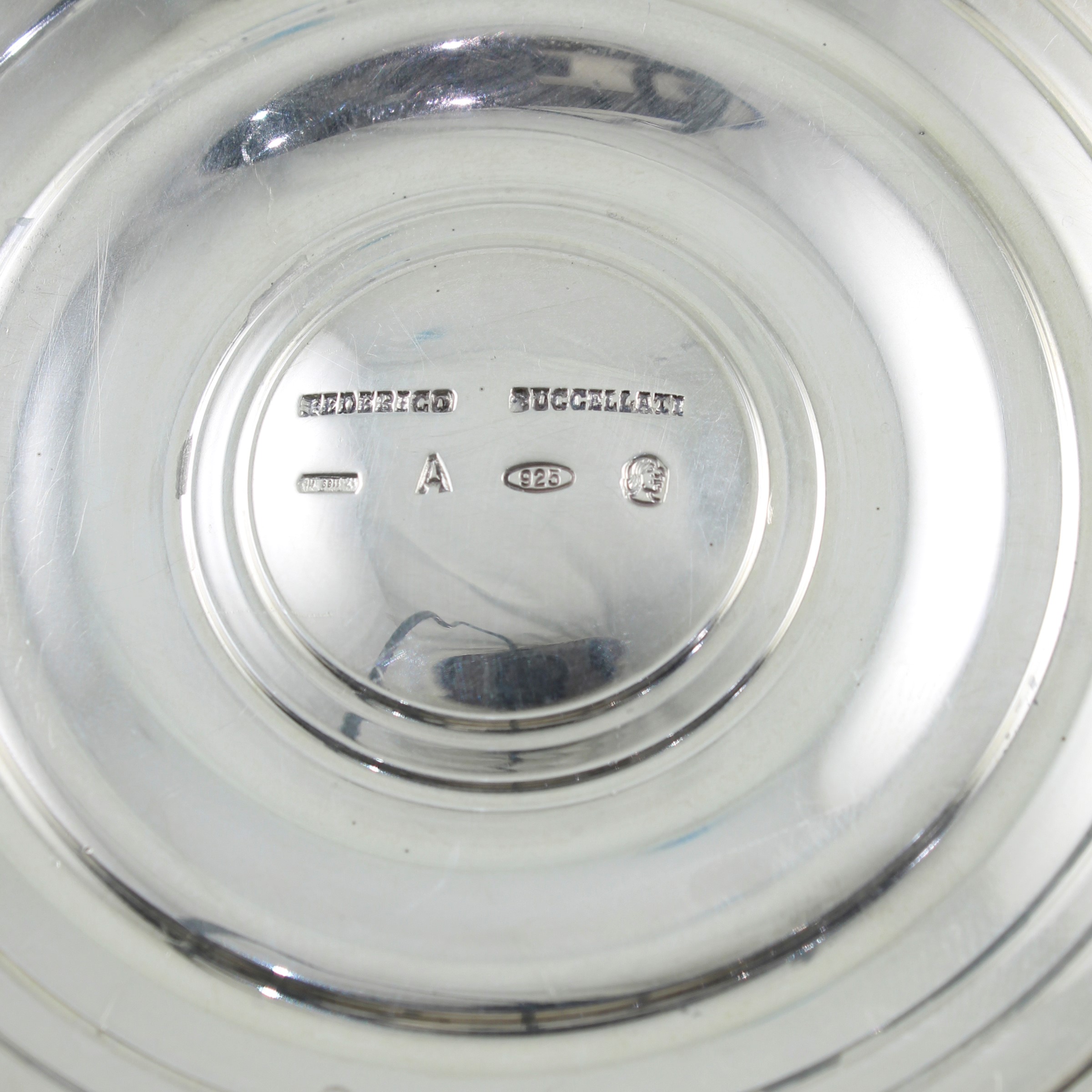 Federico Buccellati, coppa in argento a due manici