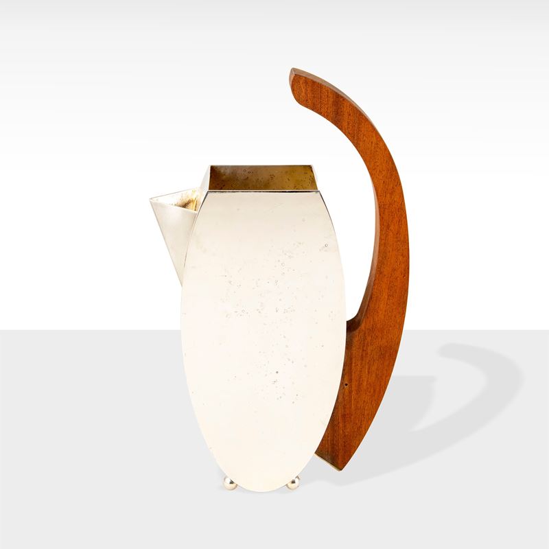 Cleto Munari, Caraffa in legno e metallo argentato