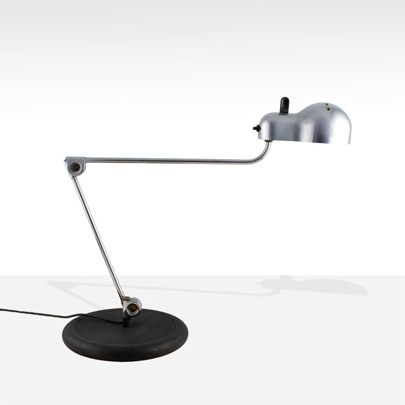 Joe Colombo, Lampada da tavolo modello Topo in metallo cromato e ABS