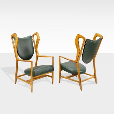 Gio Ponti, Coppia di poltrone mod. Triennale in legno, ottone e tessuto imbottito