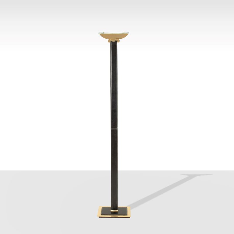 Gianfranco Frattini, Lampada da terra in ottone e cuoio, produzione Relco