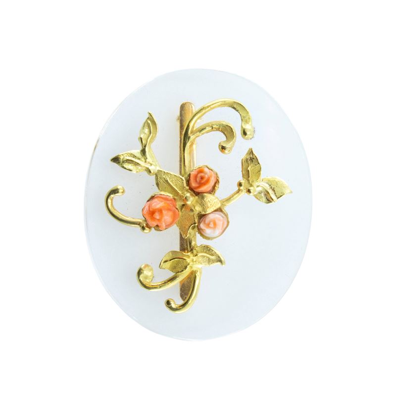Spilla ramage floreale in oro giallo 18kt e rose di corallo