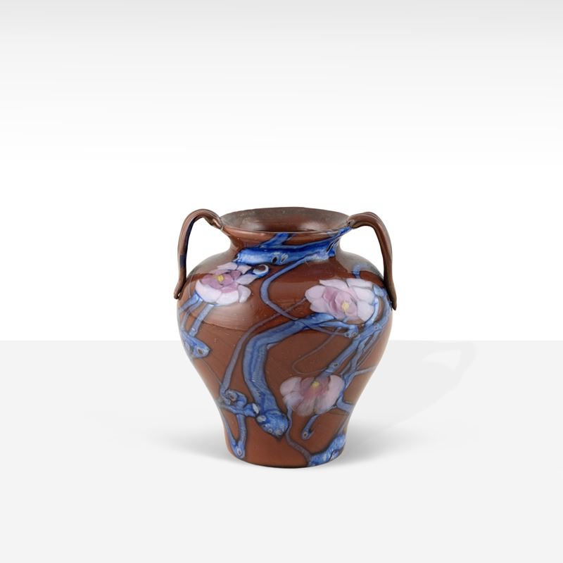 Vetreria Artisti Barovier, Vaso in vetro incamiciato con decorazione di murrine floreali e filame...