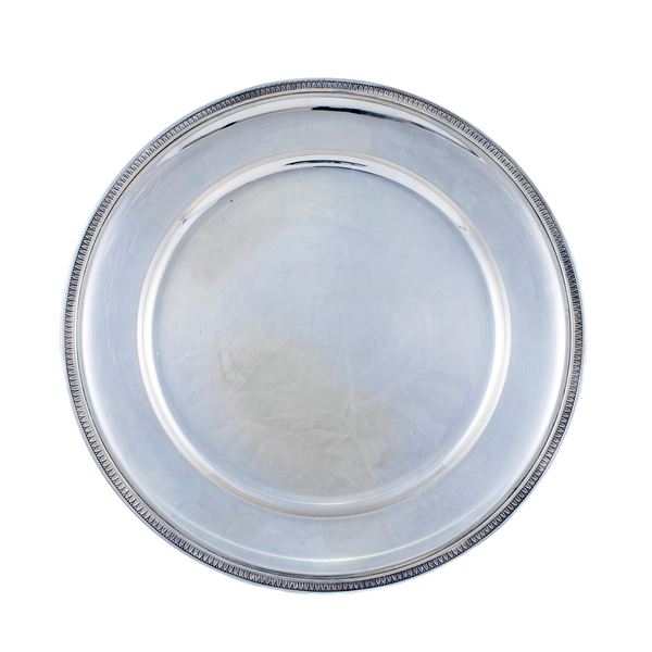 Circular silver tray  (Italy, 20th century)  - Auction Fine Silver and the Art of the Table - Colasanti Casa d'Aste