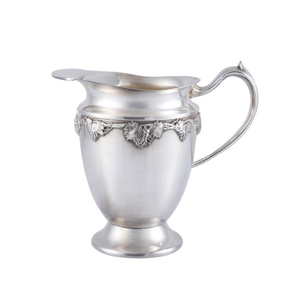 Metal pourer  (Italy, 20th century)  - Auction Fine Silver and the Art of the Table - Colasanti Casa d'Aste