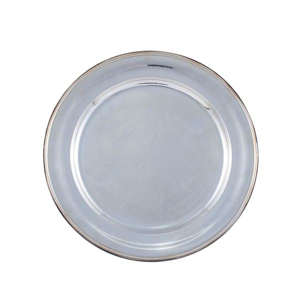 Circular silver plate  (Italy, 20th century)  - Auction Fine Silver and the Art of the Table - Colasanti Casa d'Aste