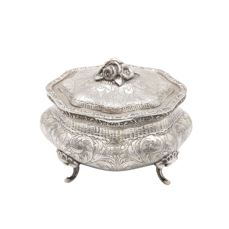 Cofanetto in Argento con Coperchio