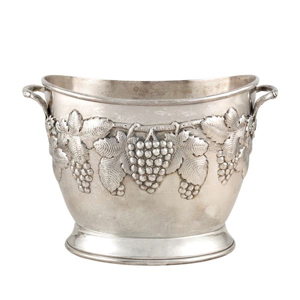 Silver bottle bucket