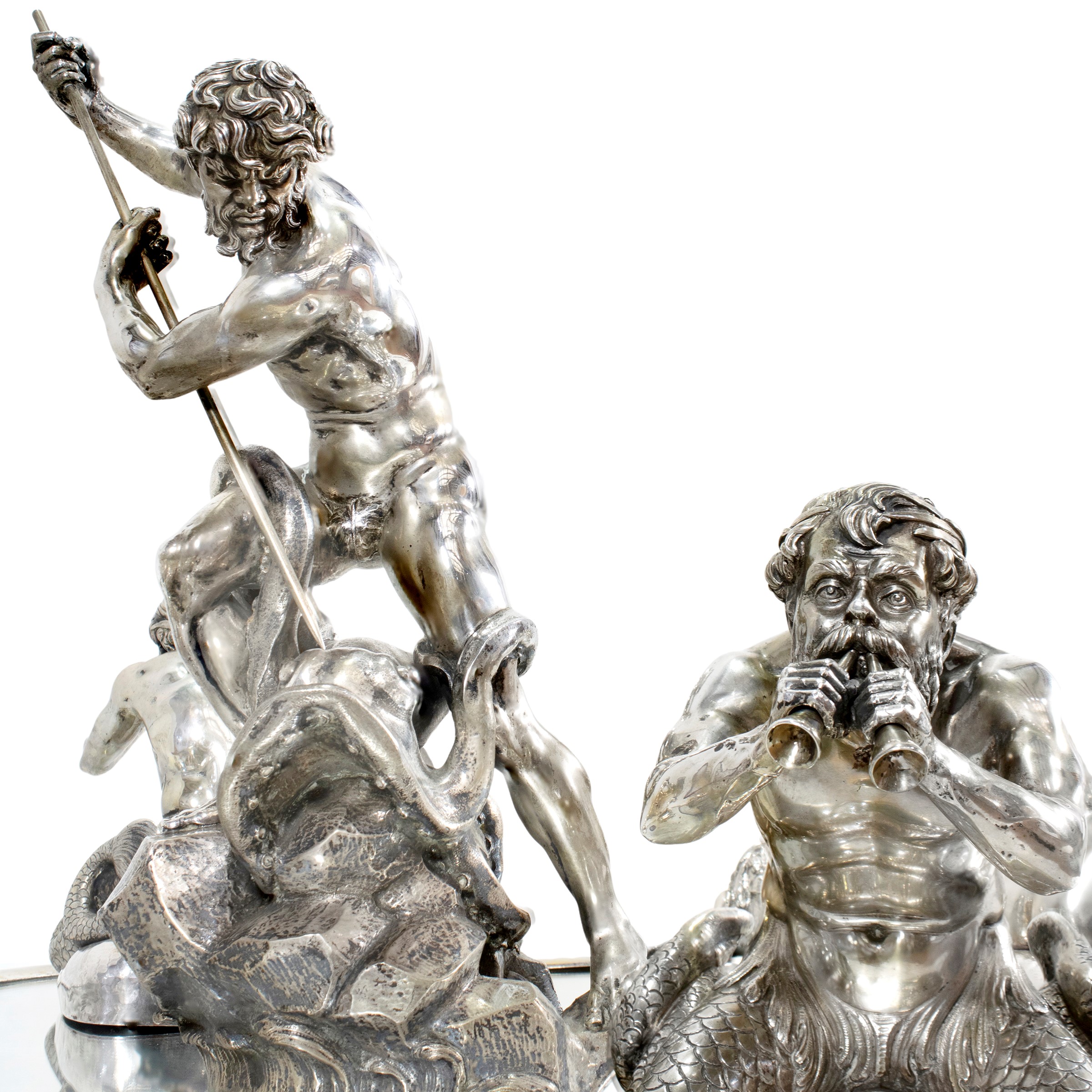 Importante Surtout de table in argento firmato Petochi Roma